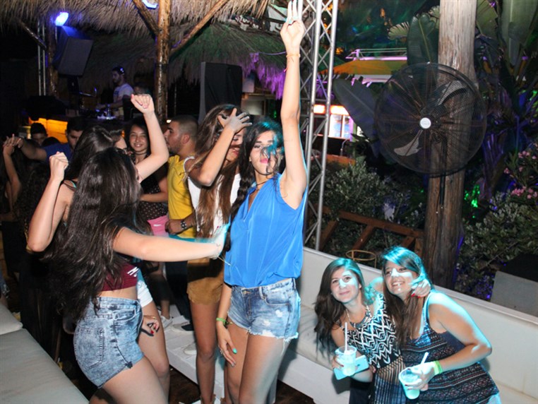 The City Of Carousal Beach Party Part 2